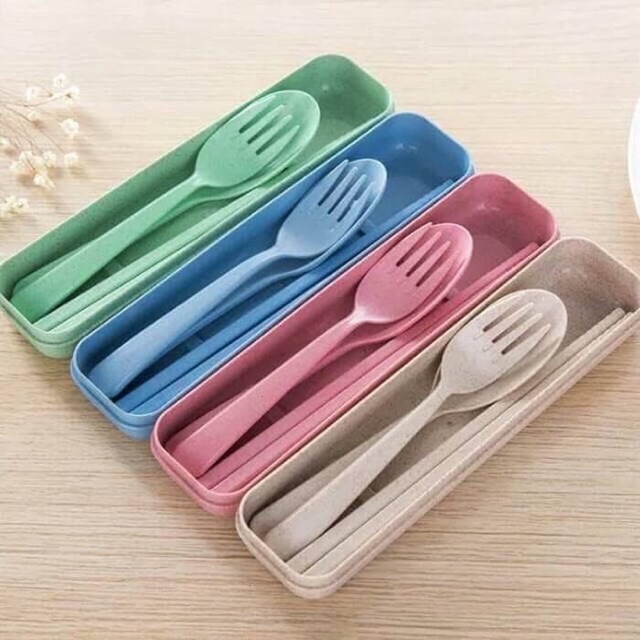 Sendok Garpu Sumpit Set Portable Dengan Tempat Alat Makan Portable