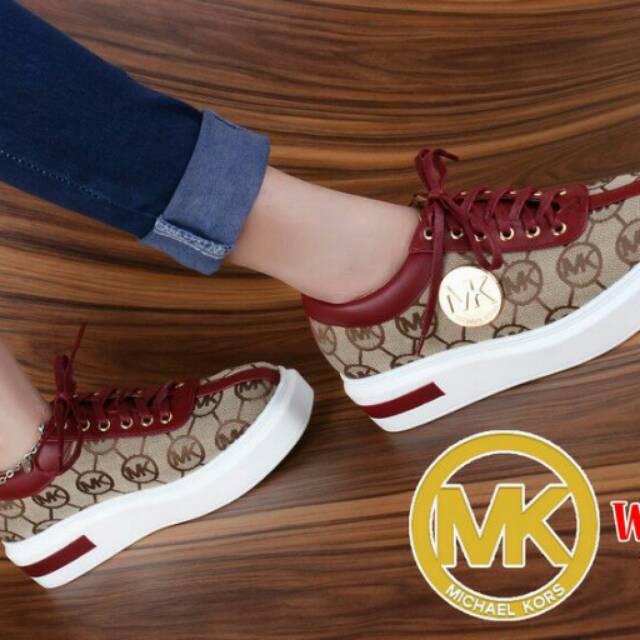 Sneaker Shoes MK W9752