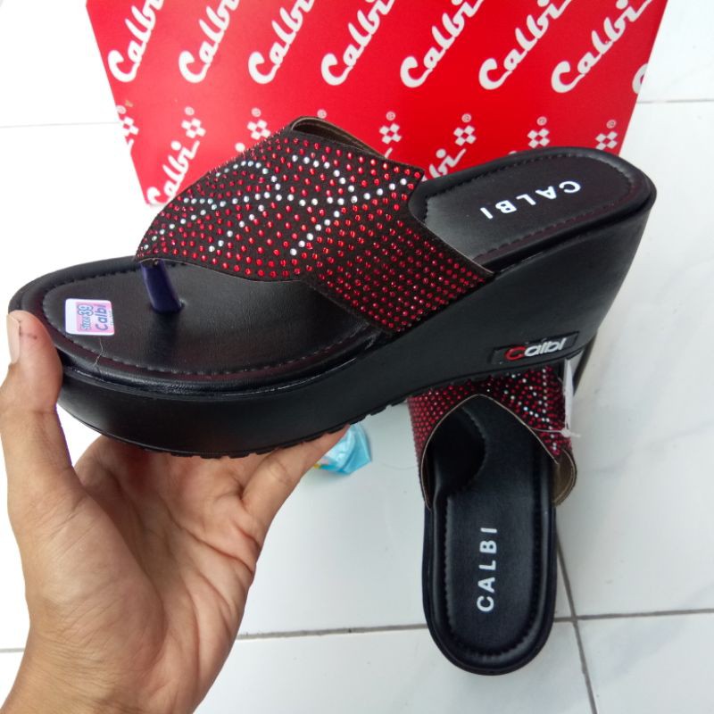 Sandal Calbi Wedges Japit Daun