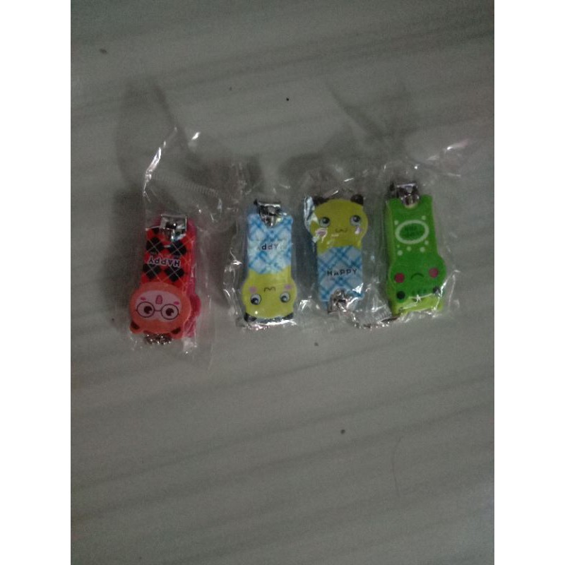 souvenir potongkuku paroro atau Karakter isi 100 pcs