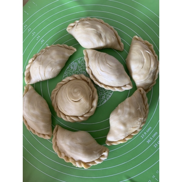 

Pastel CurryPuff Homemade Frozen & Matang Isi 10pcs