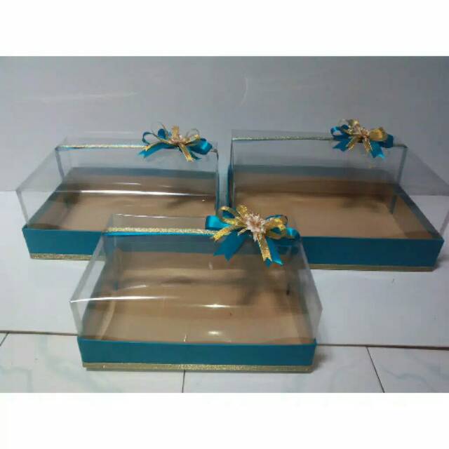 Kotak seserahan + Mika