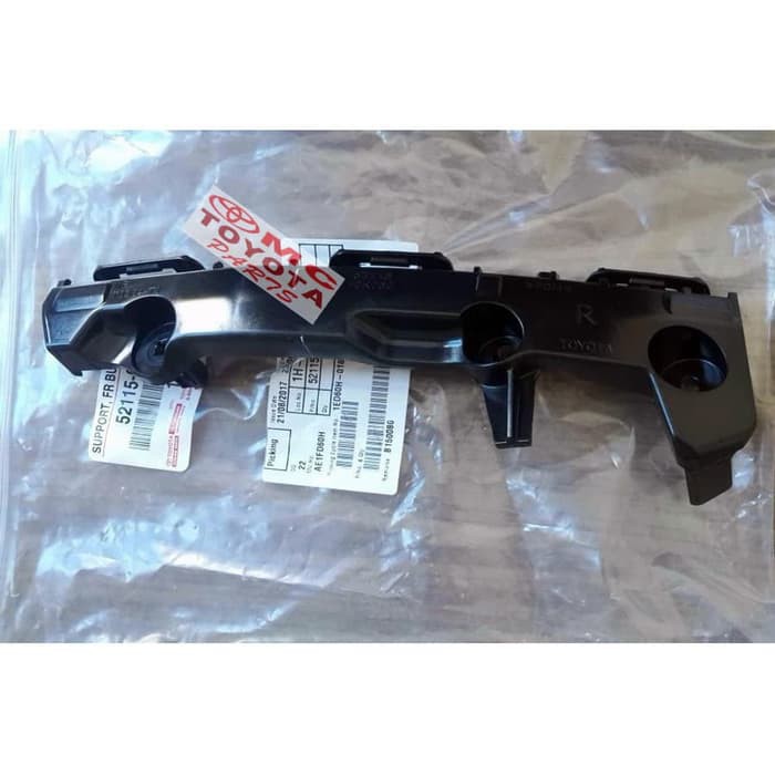 Support Bracket Breket Bumper Depan Kanan Hilux 52115-0K060