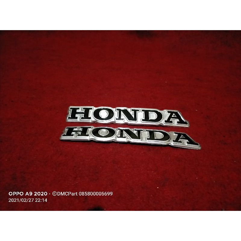 LOGO EMBLEM HONDA TANGKI TENGKI CB 125 ORI ORIGINAL WARNA SILVER
