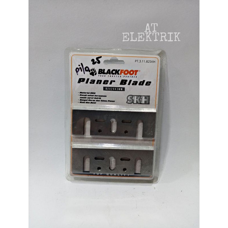 Mata Pisau Serut ( PT. 3.11.82 SKH ) / Planer Blade Black Foot