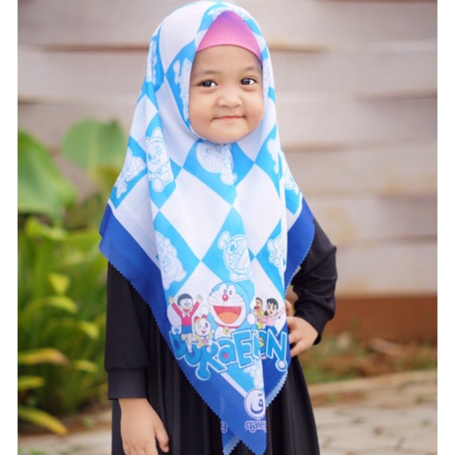 VOAL PRINTING MOTIF DORAEMON / HIJAB ANAK DORAEMON / JILBAB ANAK KARAKTER / KERUDUNG ANAK