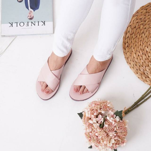 Sandal Wanita - Wedges Luna by Jos Collection