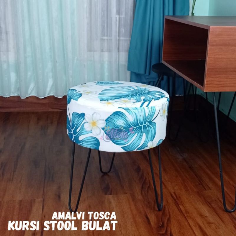 sofa stool bulat ruang tamu teras