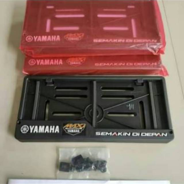 COVER PLAT NOMER YAMAHA ORIGINAL