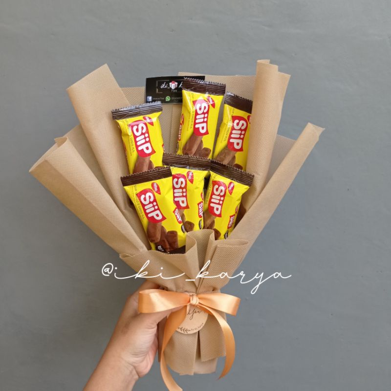 

buket snack wisuda/buket wisuda