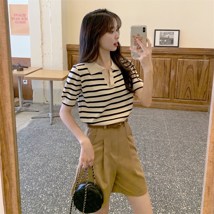 Kaos Rajut Wanita Stripe Lengan Pendek Knitwear Atasan Crop Top Korea