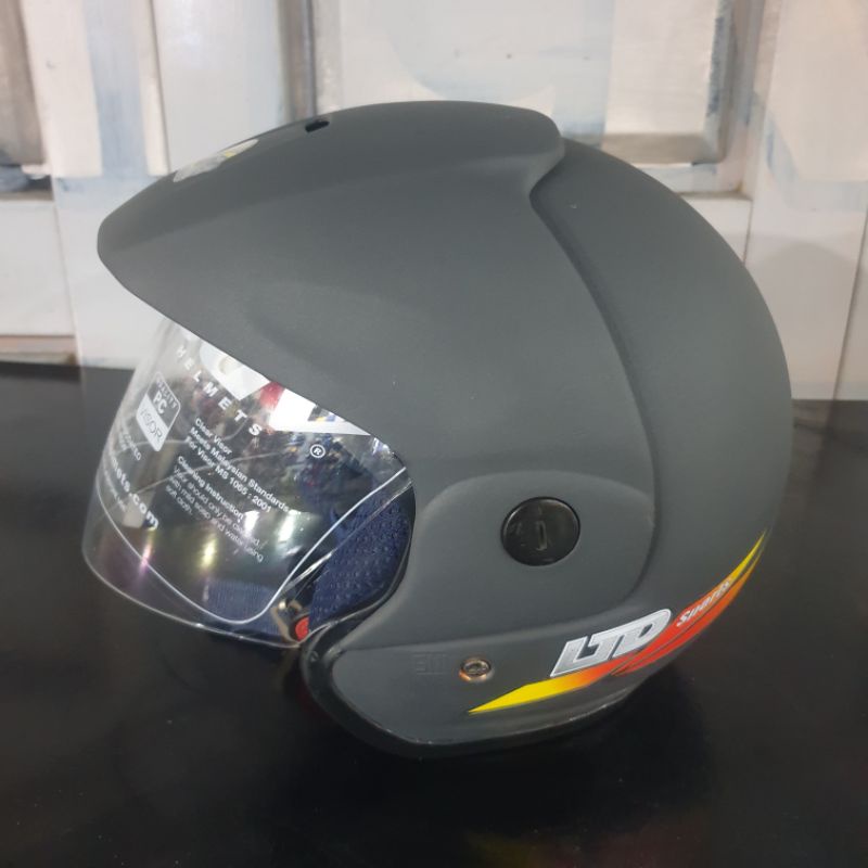 HELM LTD BEKAS HITAM DOFF