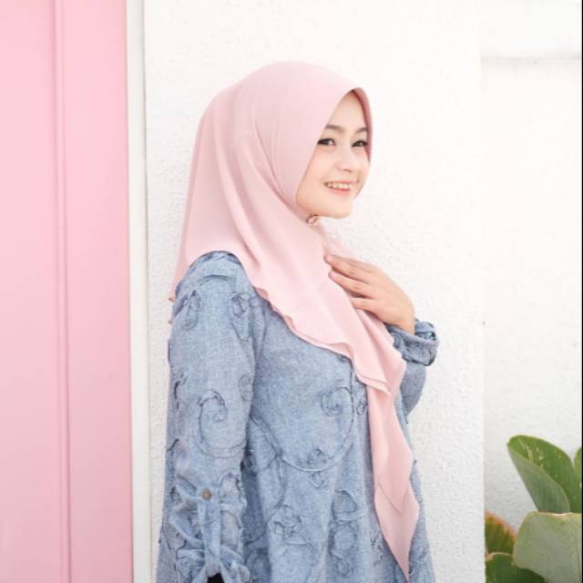 Renata Mini khimar by aneukugallery