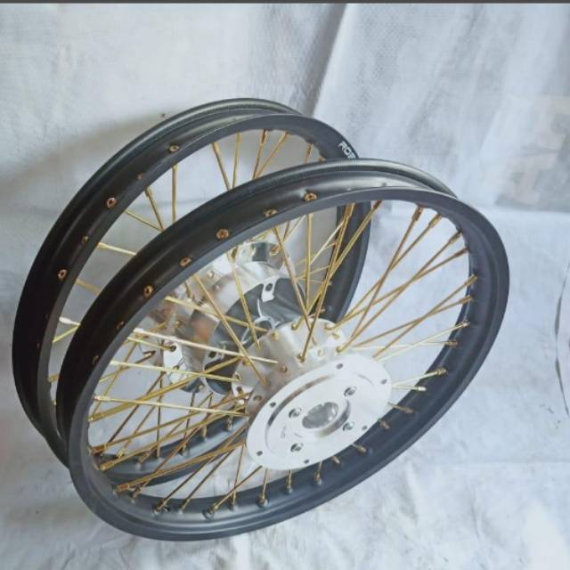 Velg Jari Jari CB 150 R UK 140/160x17