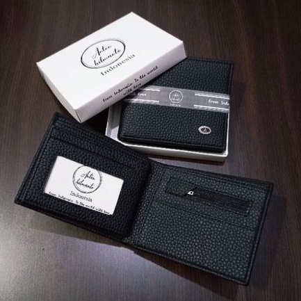 dompet lipat pria bahan kulit sintesis lokal motif jeruk atau miling halus logo #dompet #dompetpria #dompetcowok #dompetlipat #dompetkeren #menwallet #dompetbagus
