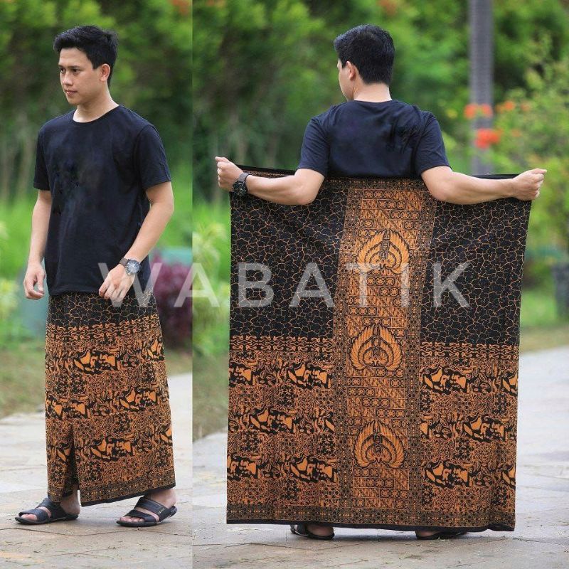Sarung Batik Pekalongan model Batik Pria Kang Santri palaikat terbaru buat Sholat Pria gaya sarung wadimor ala palaikat terbaru millenials sarung motif aksara jawa