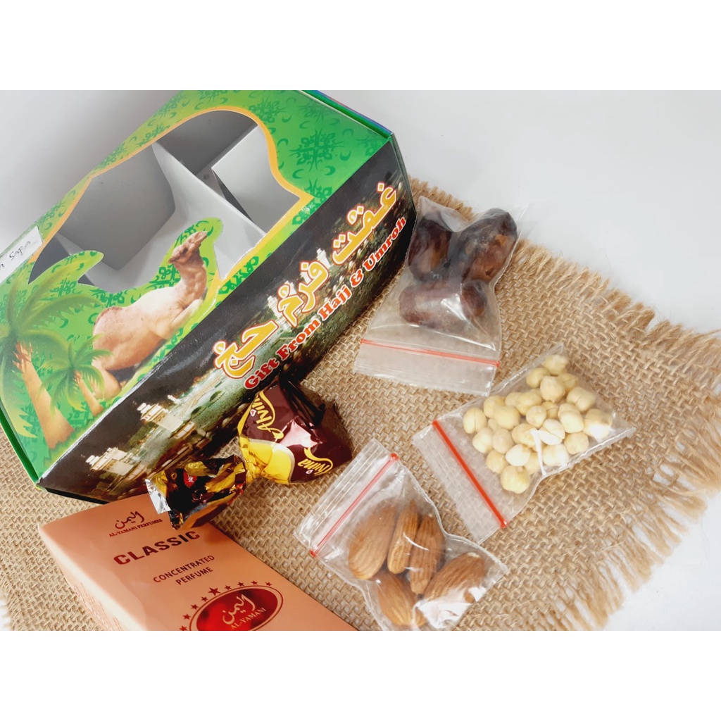 

PAKETAN SAFA / PAKETAN OLEH OLEH HAJI / PAKETAN UMROH / BISA COD