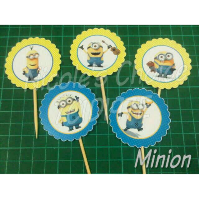 

Cupcake topper tema minion memeriahkan kue ultah hiasan birthday party