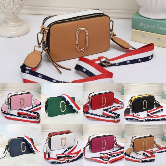 AT041 MARC JACOBS SNAPSHOT SMAL SLING BAG ( 1 Tali ) 759