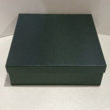 

Gift Box Kotak Kado 23x23T10, 20x20T5, 25x20T12/ Kotak Kado/Kotak Hadiah