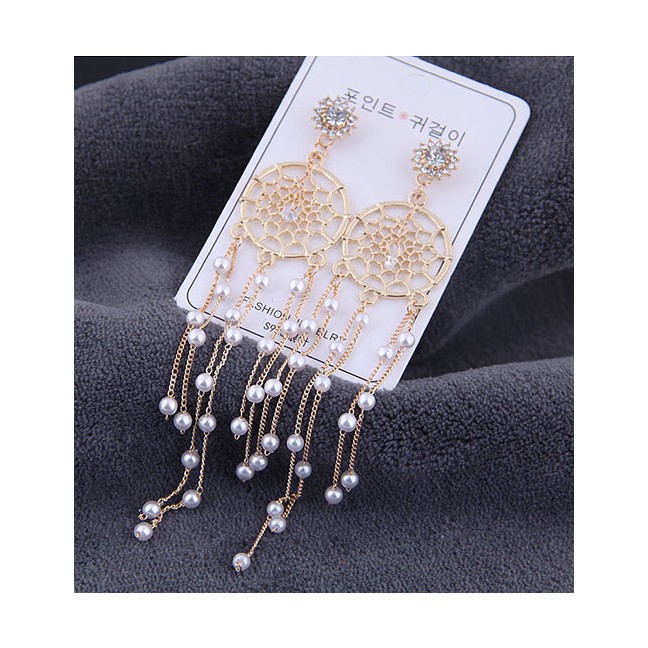 LRC Anting Tusuk Fashion Golden Dreamcatcher Pearl Tassel Stud Earrings With Diamonds A60113