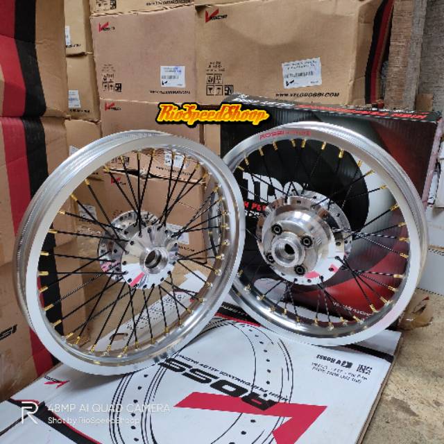 Velg pelek Megapro JariJari Hitam Velg Lebar 185 215