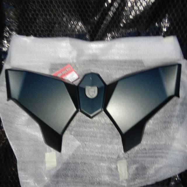 Laci rak kupu kupu vario 125 150 led 2015-2017 hitam dof dop