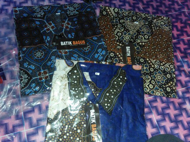 Kemeja Batik Sekar Jagad Biru