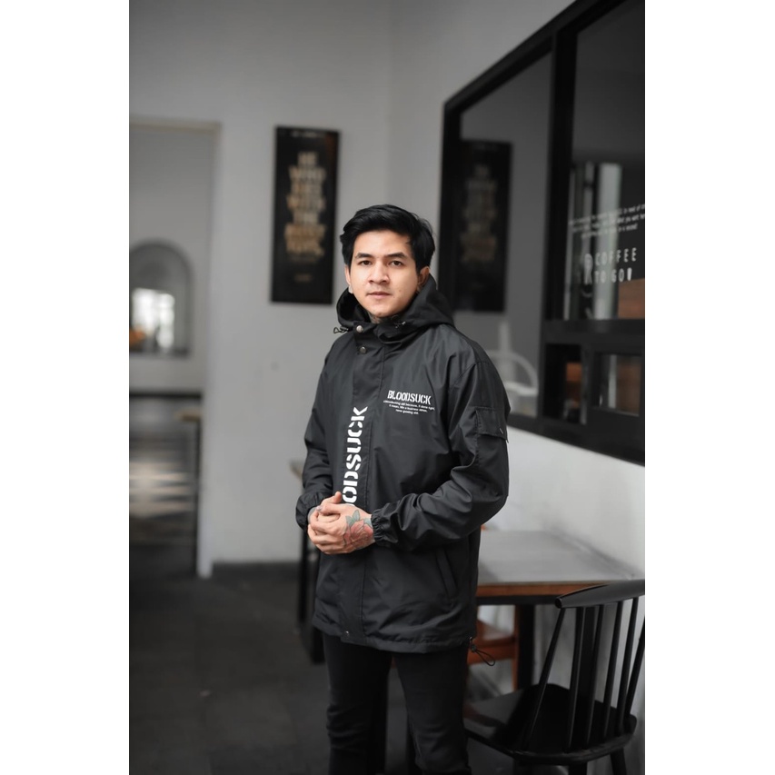 Jaket Casual Bloodsuck Jaket Parasut Pria Full Black Salviohexia