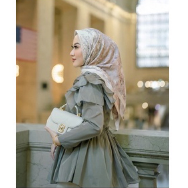 buttonscarves newyork upper west side NEW