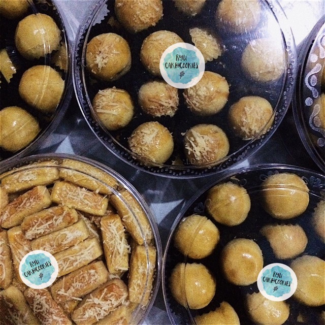 

Aneka Kue Kering Lebaran