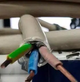 Kabel Eterna Nym 3 X 2.5 Mm Permeter Kawat Tembaga Isi 3