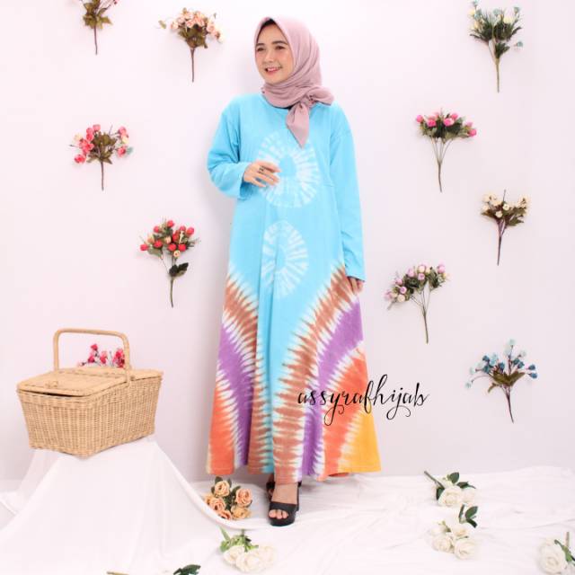Zenya Dress