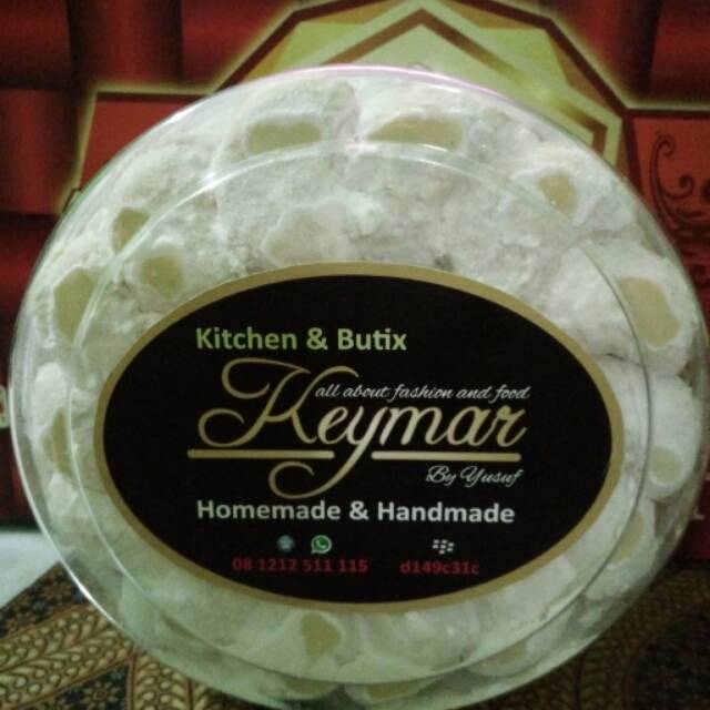 

Kue putri salju 500 gram