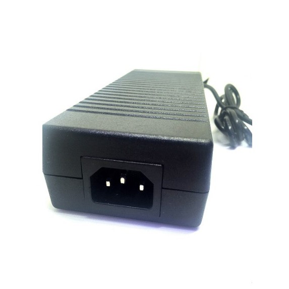 Adaptor 12V 10A AC to DC