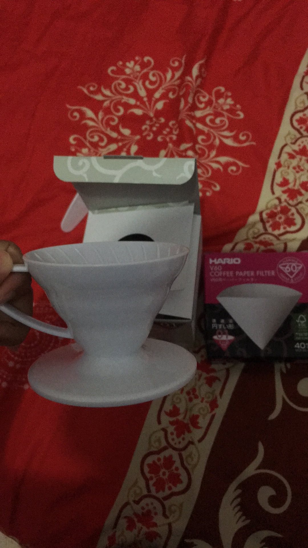 Hario Set V60 Coffee Dripper 01 White & Paper 01 White Isi 40