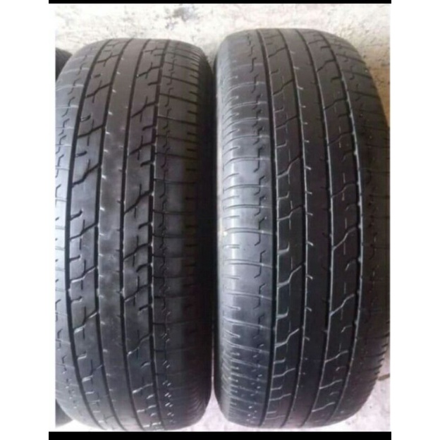 Ban mobil second bridgestone 205/65 r15 tubeles