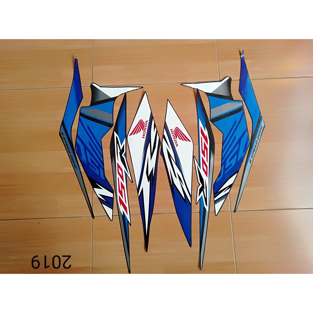 stiker striping motor honda sonic RS 150r 2019 biru