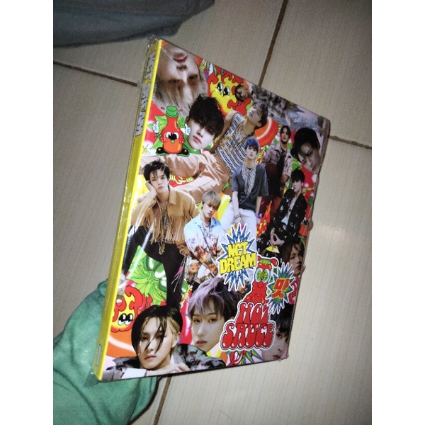 ALBUM ONLY HOT SAUCE CHILLING VER Poster Jaemin