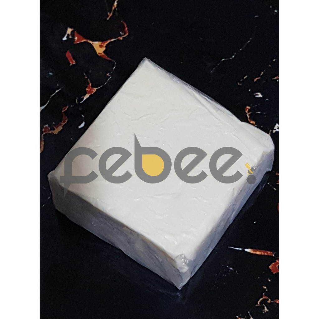 

Mercolade White Compound Chocolate / Cokelat Putih Repack ÷/- 250g
