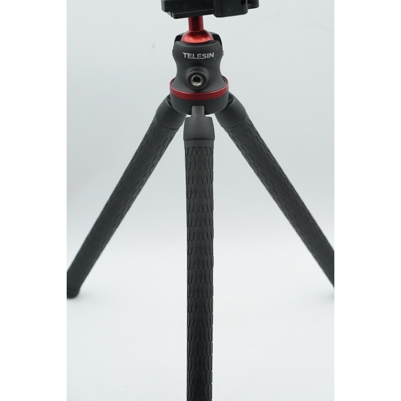 Telesin TE-TRP-02 Octopus Tripod Stand Include Handphone Holder - SKU1.008.0116 - TE-TRP-002