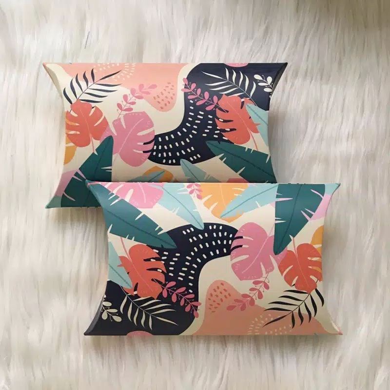 

BOX HIJAB BOX SCARFT BOX PACKING BOX HAMPERS