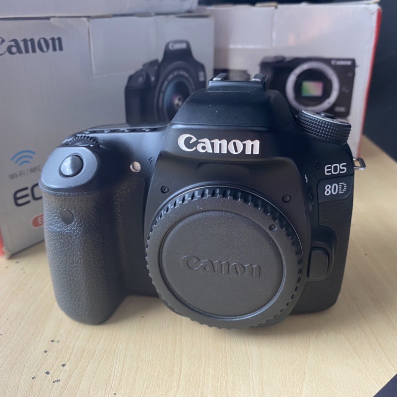 kamera dslr Canon eos 80D body only fullshet box - Kamera semi pro - kamera murah