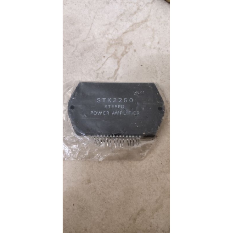 IC STK2250 STK 2250 Original stereo power amplifier