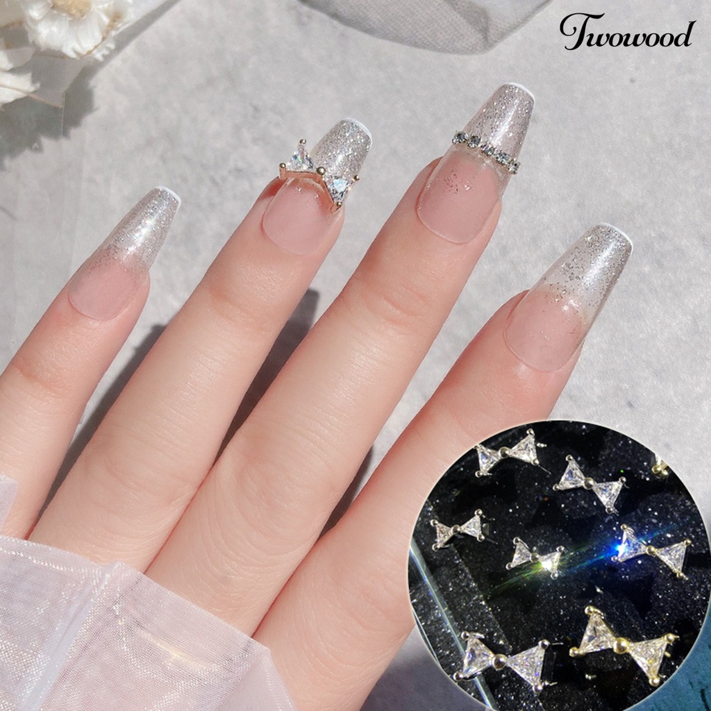 Ornamen Kuku 3D Bentuk Pita Bahan Cubic Zirconia Tahan Korosi Untuk Dekorasi Nail Art Wanita