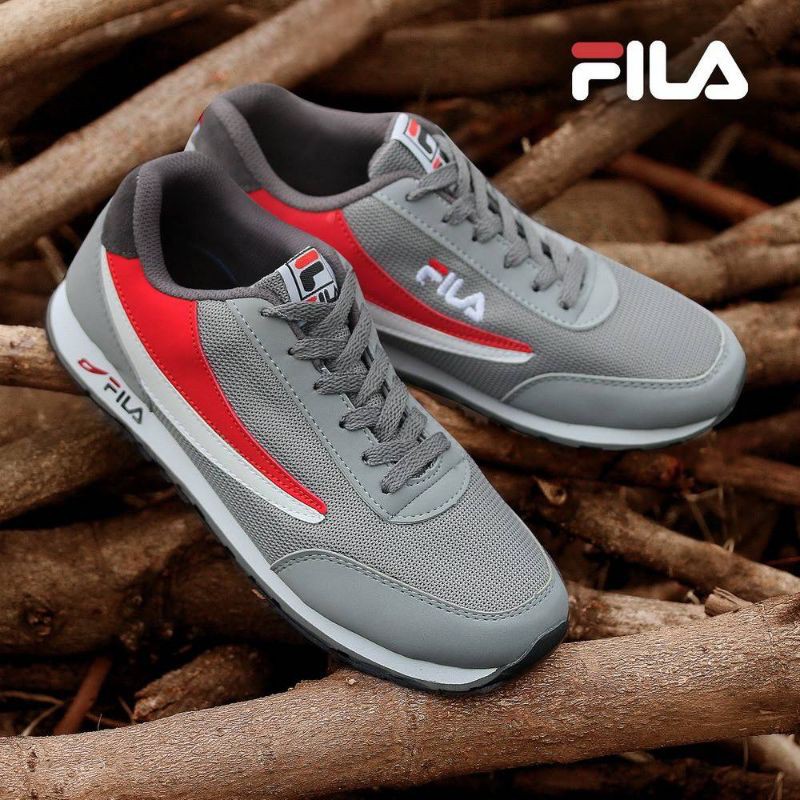Sepatu Running Pria FILA Premium import Terbagus Termurah Ternyaman