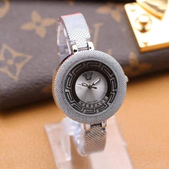 Jam tangan versace