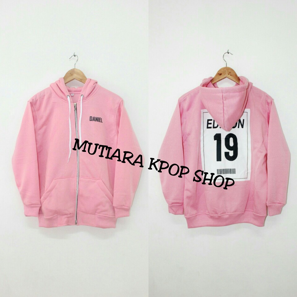 KANG DANIEL LAP HOODIE PINK / WANNA ONE