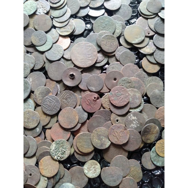 BORONGAN 450 KEPING KOIN KUNO INDONESIA TAHUN 1700 an - 1800 an NEDERL INDIE JAVA VOC TEMUAN SUNGAI