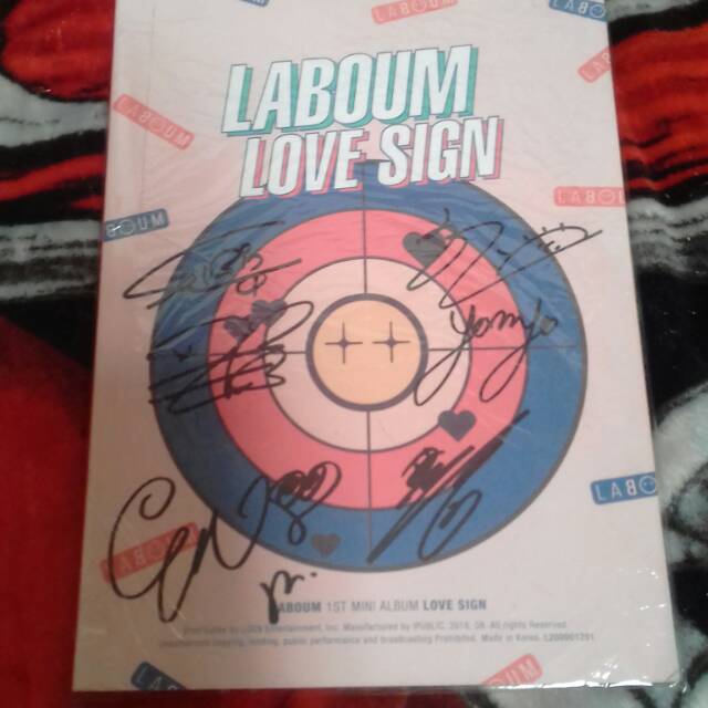 LABOUM Love Sign Signed/Autographed Promo/Bimae Album